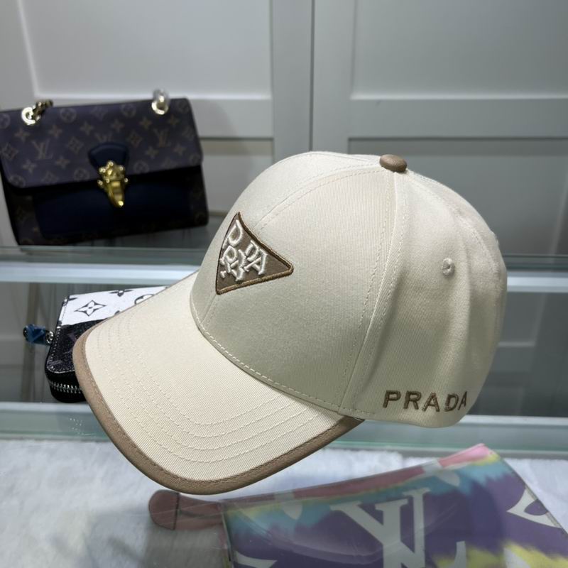 Prada Cap 43 (26)